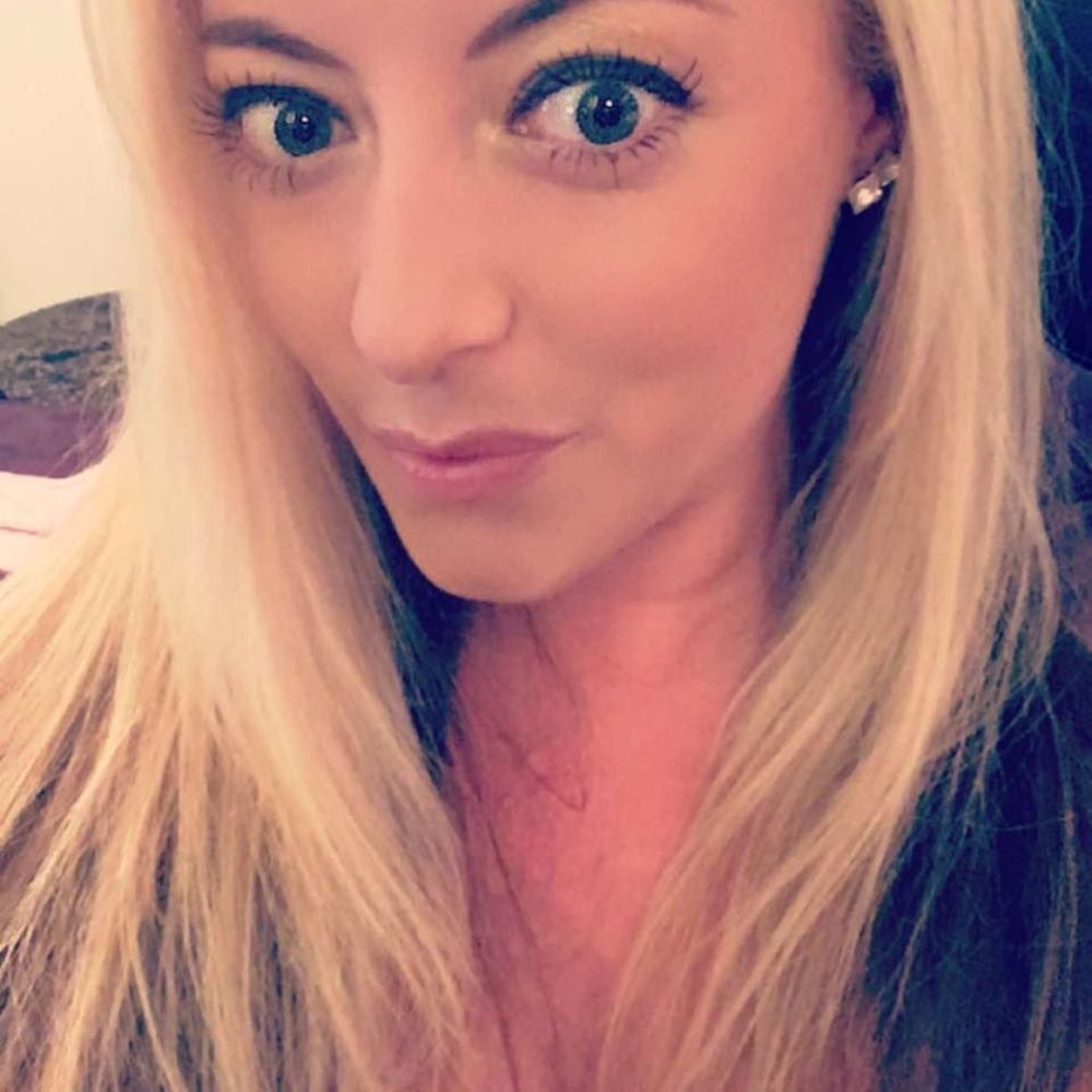 Meet your Posher, Arielle